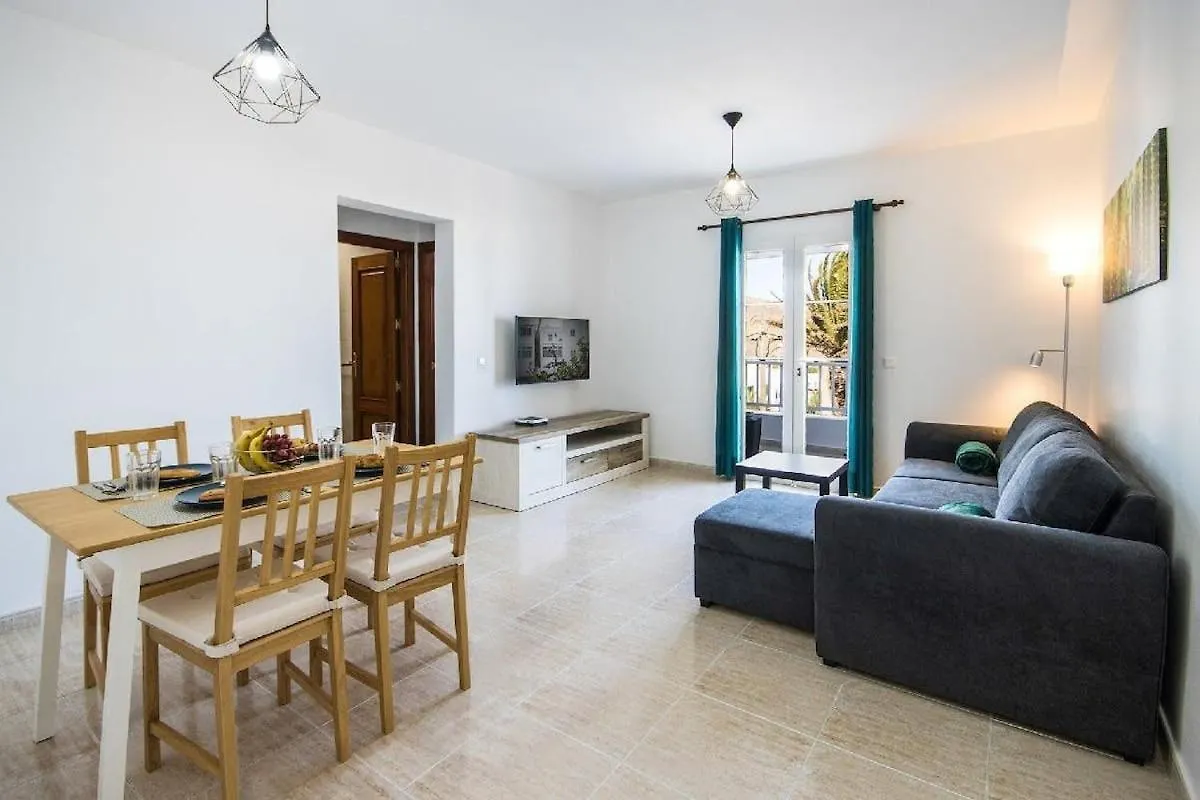 Apartamento Atenea San Bartolome  Spain