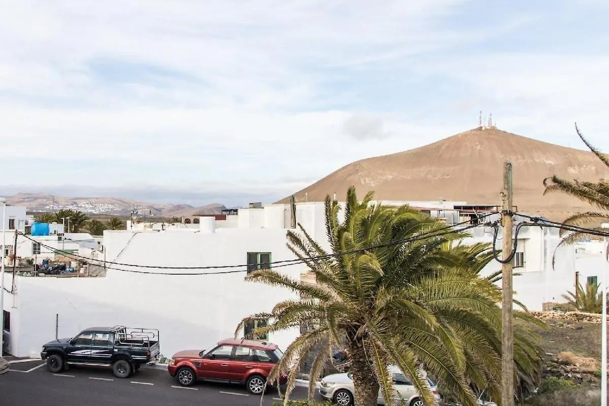 Apartamento Atenea San Bartolome  Spain